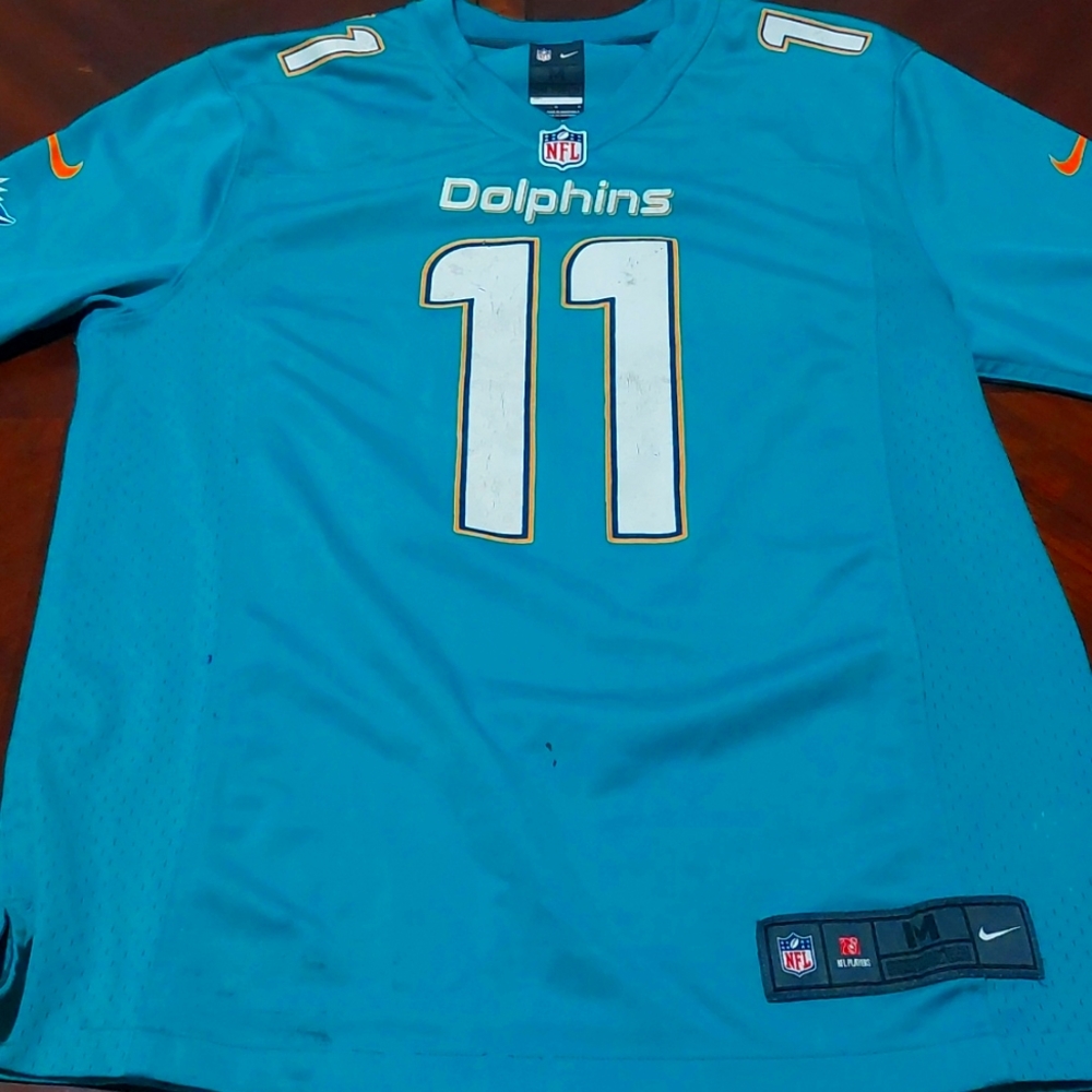 Mike Wallace jersey
